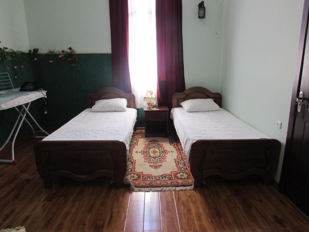 Guest House Nadejda room 5